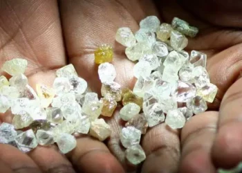Angola exportou mais de 10 milhões de quilates de diamante avaliados em 1,5 mil milhões de USD