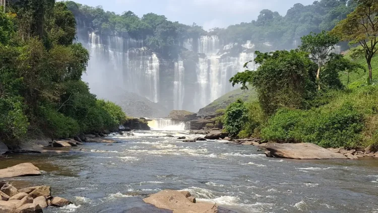“Uma Faculdade de Turismo sem um hotel não pode existir”