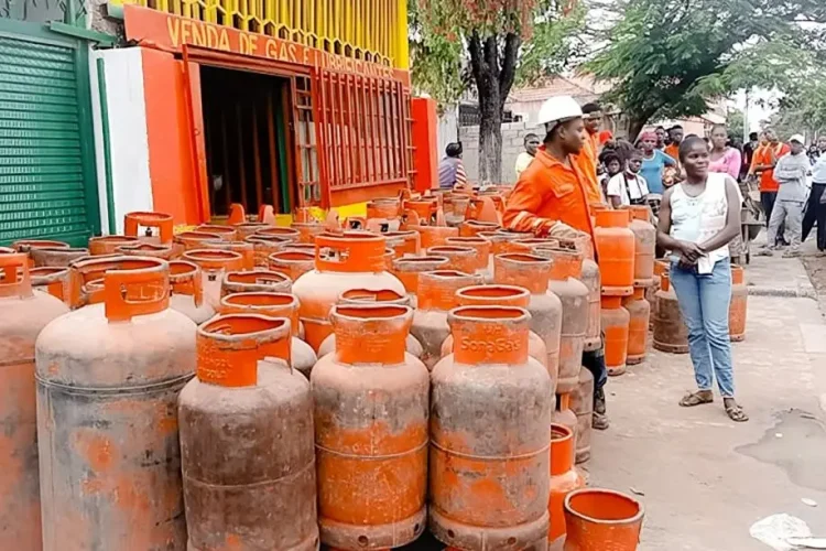 Soyo pode ganhar em breve uma fábrica de garrafas de gás