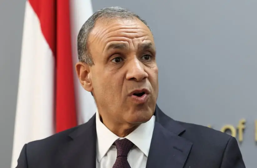 Empresários Egípcios querem investir na indústria farmacêutica em Angola