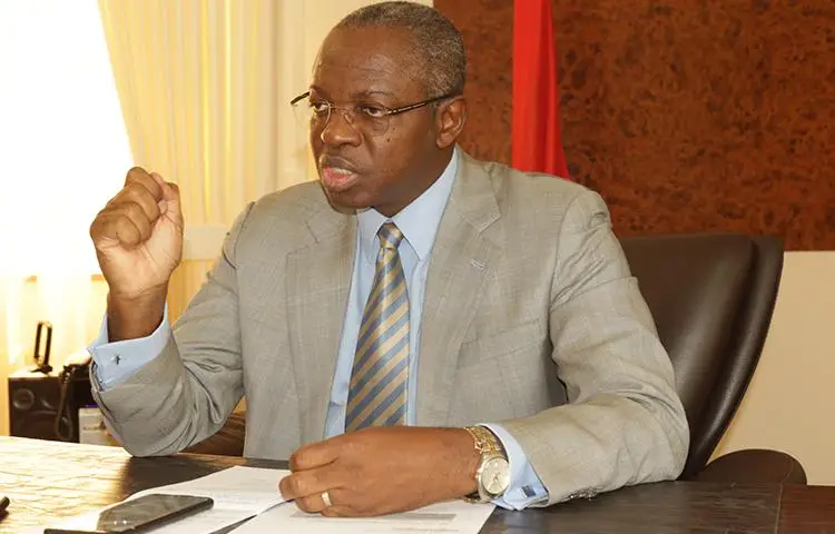 Narciso Benedito desafia empresários a investirem no polimento de Rochas ornamentais no Cuanza Sul