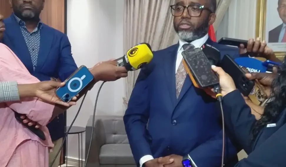 PROPRIV termina com um encaixe de um bilião de kwanzas