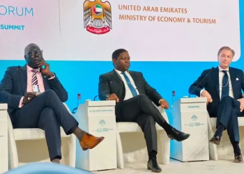 País garante reformas para captação de investimento no turismo