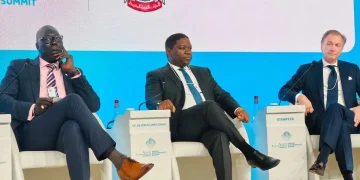 País garante reformas para captação de investimento no turismo