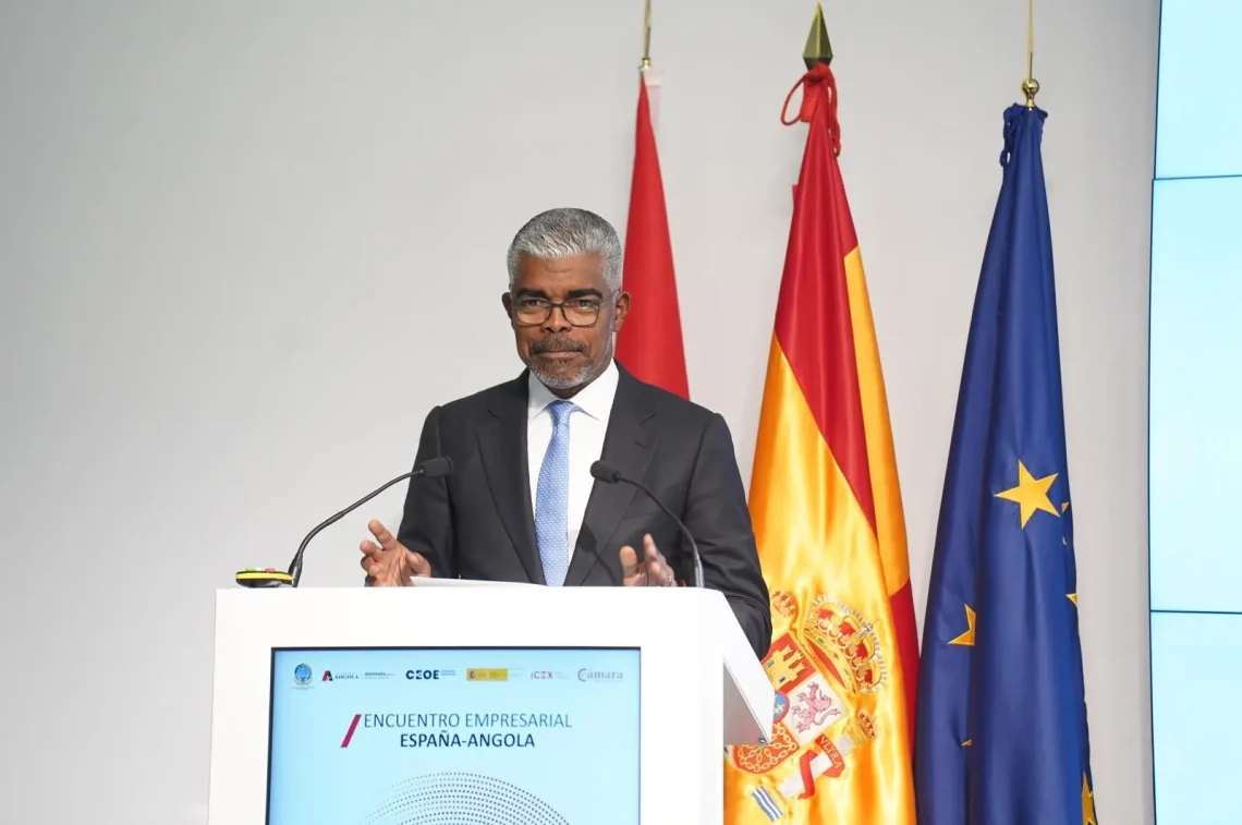 Ministro dos Transportes, Ricardo Viegas d’Abreu