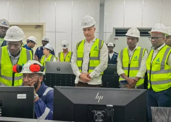 Ministro da Energia e Águas avalia sector na província do Zaire