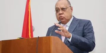 PGR pede apoio para recuperar cerca de 1,9 mil milhões de dólares