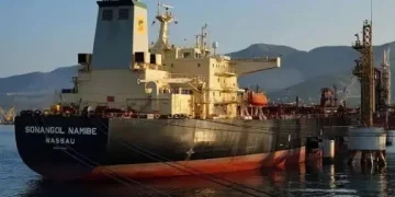 Explosão atinge petroleiro da Sonangol no Iraque