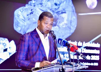 Angola deve reforçar posicionamento para atrair investimentos