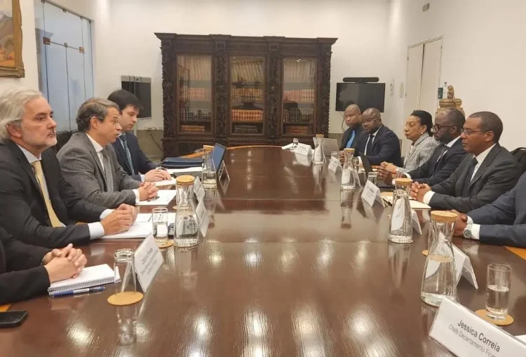 Angola convida Portugal a investir na Segurança Alimentar e Turismo