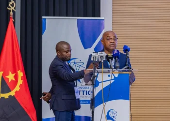 Angola com mais de 28 milhões de usuários de telemóveis