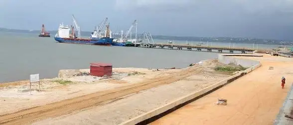 Concurso público para exploração do Terminal de Águas Profundas do Caio