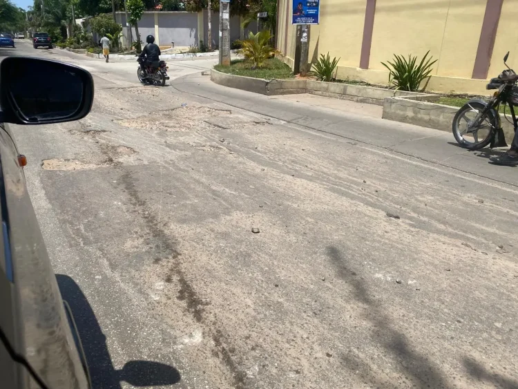 Caixa Angola financia obras na urbanização Nova Vida