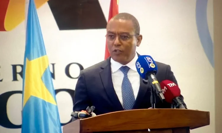 Empresários angolanos e da RDC instados a cooperar