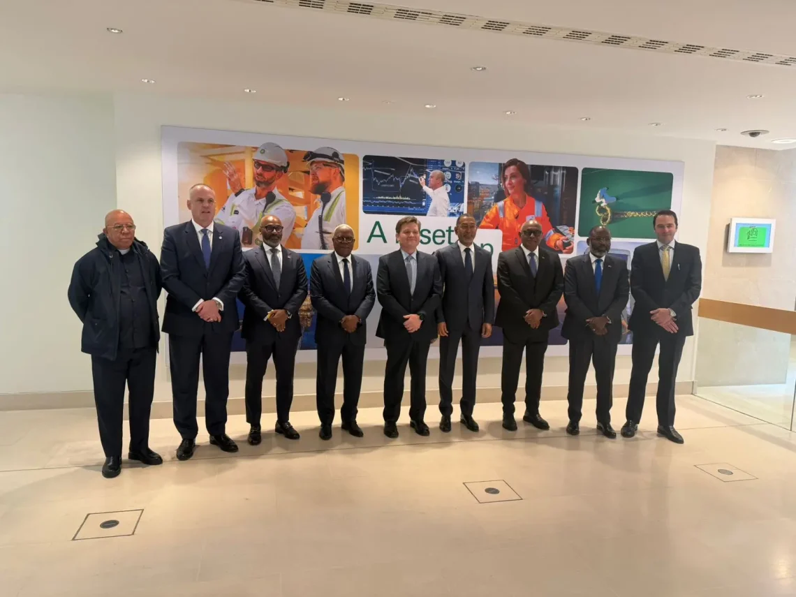 Visita da delegação angolana, chefiada pelo ministro Diamantino Azevedo às instalações da BP no Reino Unido