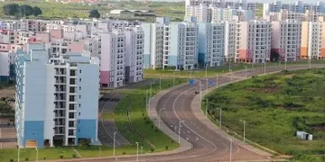 Uma centralidade angolana