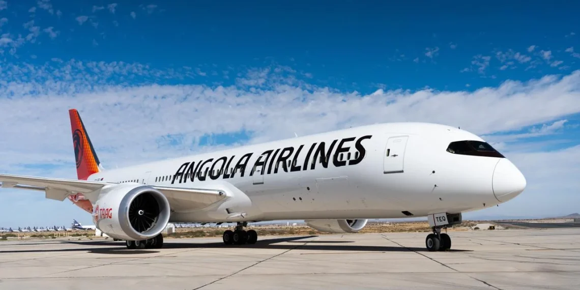 TAAG estreia Boeing 787-10 Dreamliner na rota Luanda-Lisboa