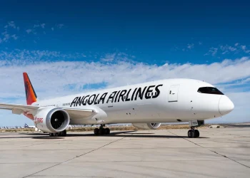 TAAG estreia Boeing 787-10 Dreamliner na rota Luanda-Lisboa