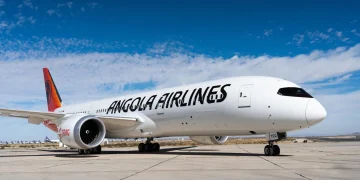 TAAG estreia Boeing 787-10 Dreamliner na rota Luanda-Lisboa