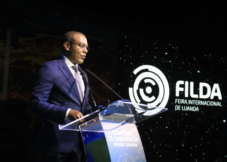 Transformação e inovação dominam mensagem de ministro de Estado na abertura da FILDA 2026